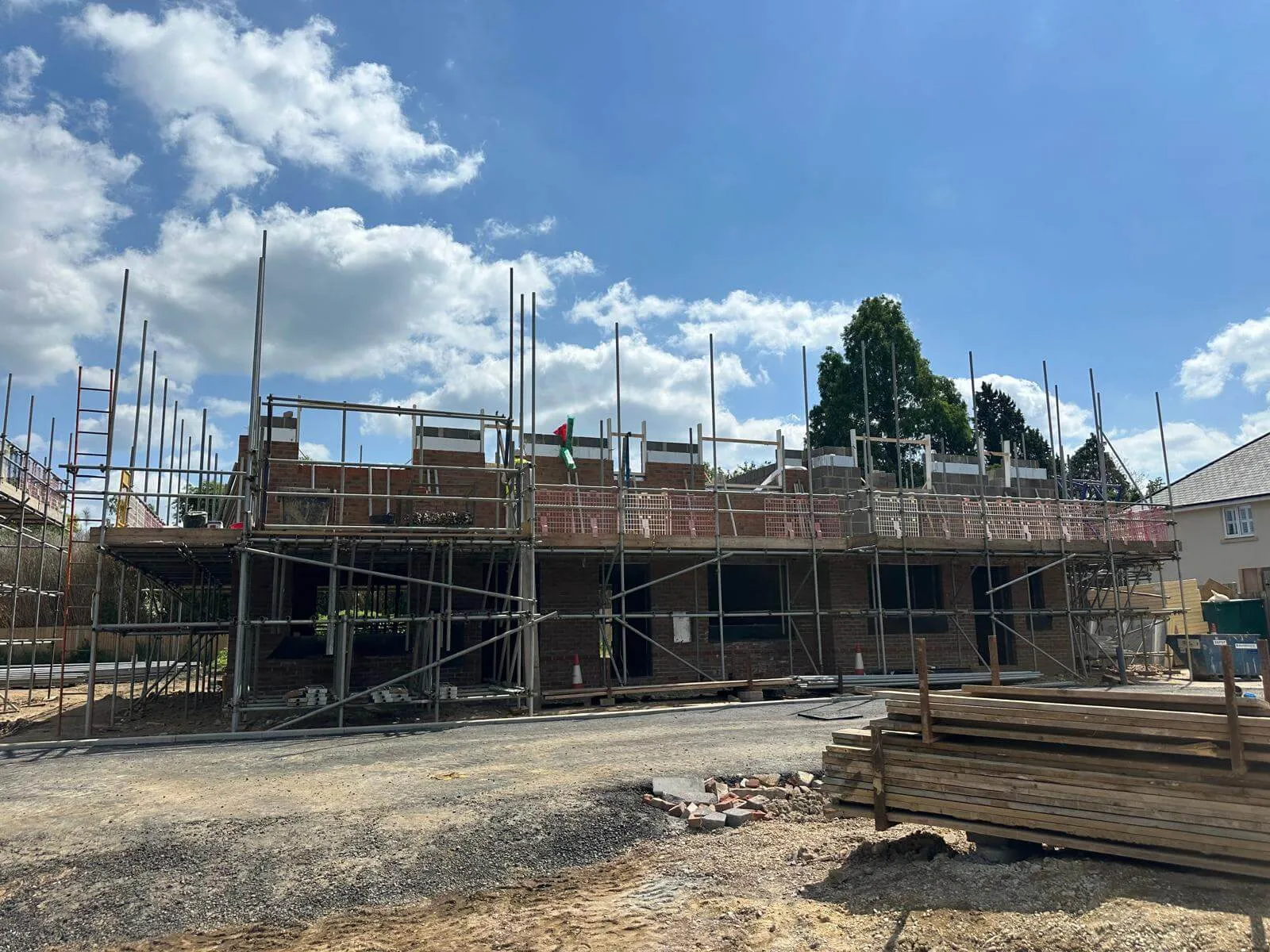 New build scaffolding erected by ATC Scaffolding on a housing and apartment development